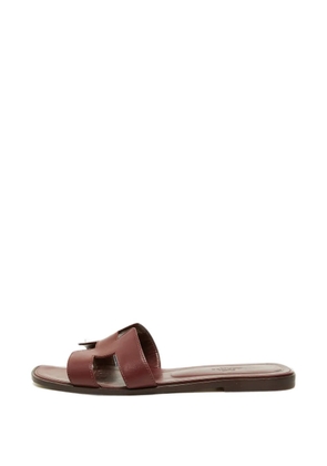 Hermès Pre-Owned Oran leather slides - Red