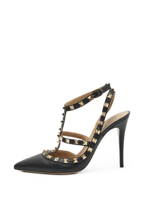 Valentino Garavani Pre-Owned Rockstud pointed-toe pumps - Black