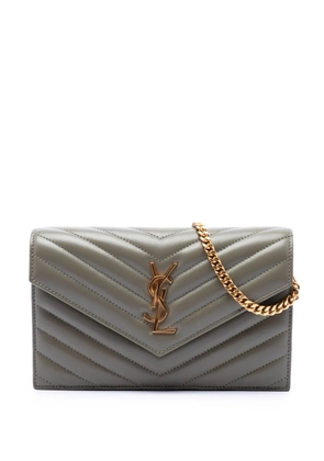 Saint Laurent Pre-Owned 2025 Chevron Lambskin Monogram Envelope Chain Wallet crossbody bag - Grey