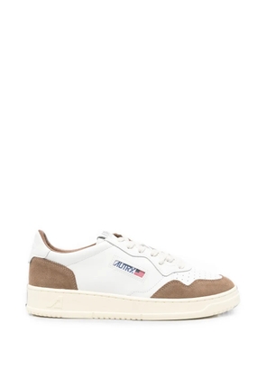 Autry Medalist logo-detail sneakers - White