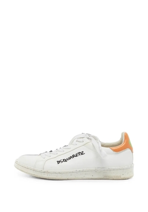 DSQUARED2 logo-print sneakers - White