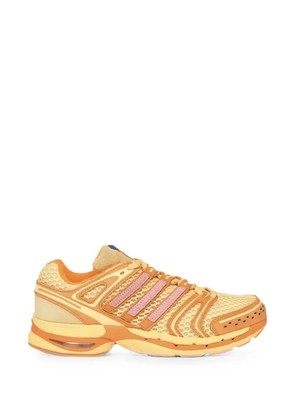adidas x UNheardof Adistar Control 5 Piggy Runner 2.0 sneakers - Yellow