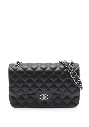 CHANEL Pre-Owned 2018 30 Double Flap Matelassé shoulder bag - Black