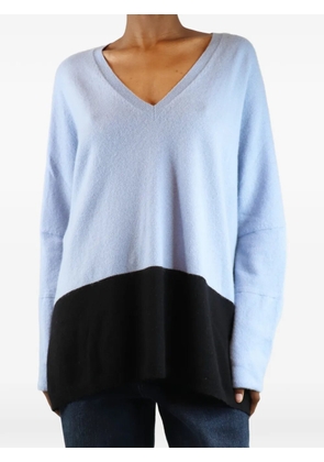 Amanda Wakeley two-tone V-neck sweater - Blue