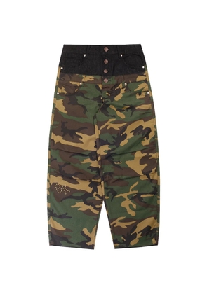 Boredom Kills double-waisted camouflage-print trousers - Green