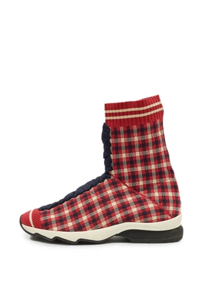 Fendi Pre-Owned check-pattern knit sneakers - Red