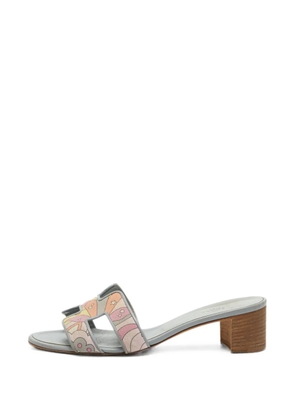 Hermès Pre-Owned Oasis cutout sandals - Grey