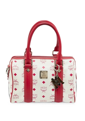MCM Pre-Owned Visetos logo charm Boston bag - White