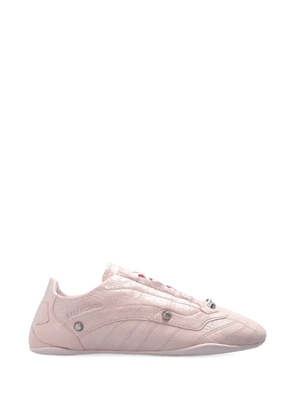 Balenciaga studded-detail sheepskin trainers - Pink