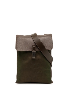 Louis Vuitton Pre-Owned 2004 Taiga Saratov PM crossbody bag - Brown