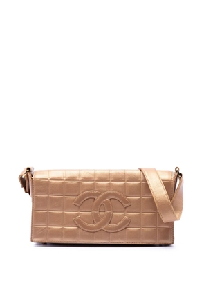 CHANEL Pre-Owned 2002-2003 CC Chocolate Bar Metallic Lambskin shoulder bag - Gold
