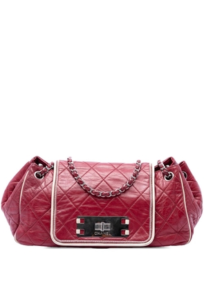CHANEL Pre-Owned 2008-2009 Quilted Aged Calfskin Reissue 2.55 East West Accordion Flap shoulder bag - Red