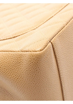 CHANEL Pre-Owned 2003-2004 matelassé Caviar GST tote bag - Neutrals