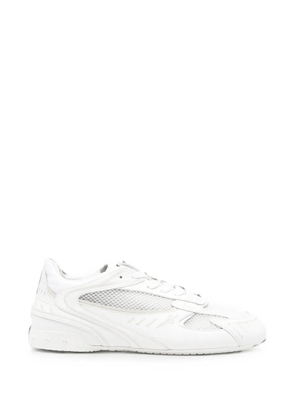 Cesare Paciotti logo-embroidered sneakers - White