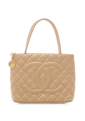 CHANEL Pre-Owned 2002-2003 Caviar diamond-quilted tote bag - Neutrals