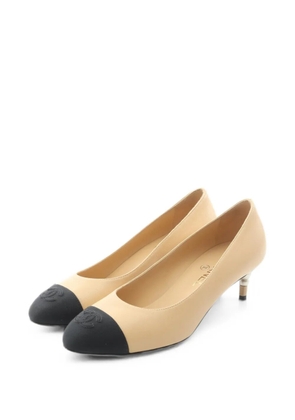 CHANEL Pre-Owned 1986-1988 Coco Mark pumps - Neutrals