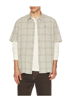Barbour Carrock Checked Seersucker Summer Shirt in Grey. Size L. Also in S, M, XL/1X.