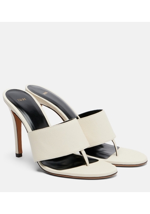 JUDE Snug leather thong sandals