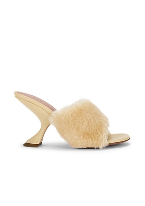AMINA MUADDI Taylor Shearling 90 Mule in Beige - Beige. Size 40 (also in 36, 37, 37.5, 38, 38.5, 39, 41).
