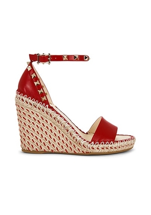 Valentino Garavani Rockstud Double Wedge Espadrilles in Rouge Pur & Naturale - Red. Size 39 (also in 36, 37, 38, 40).