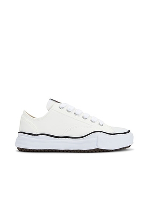 Maison MIHARA YASUHIRO Peterson Original Sole Canvas Low-Top Sneaker in White - White. Size 42 (also in 43, 44, 45).