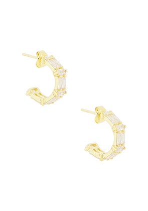 Mazin Jewels Eclat Hoops Earring in Metallic Gold.