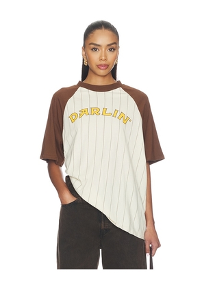 Darlin Old Skool Raglan Tee in Brown. Size XS. Also in S, M, L, XL.