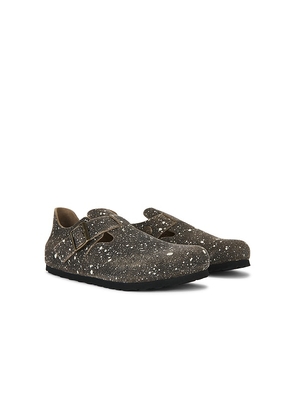 Birkenstock 1774 x Song For The Mute London The Artist Vl Taupe Splash Mule in Brown. Size 41. Also in 42, 45.