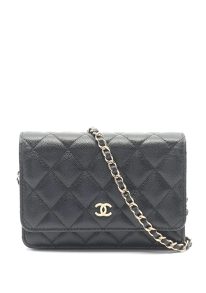 CHANEL Pre-Owned 2020-2021 Matelassé Caviar chain wallet - Black