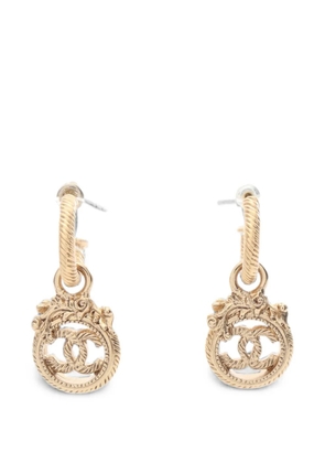CHANEL Pre-Owned 1986-1988 Coco Mark hoop earrings - Gold