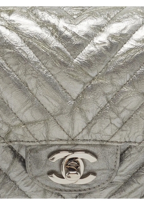 CHANEL Pre-Owned 2018 mini chevron shoulder bag - Silver
