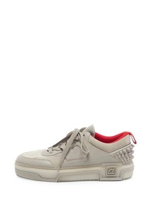Christian Louboutin Pre-Owned Astroloubi spike sneakers - Grey