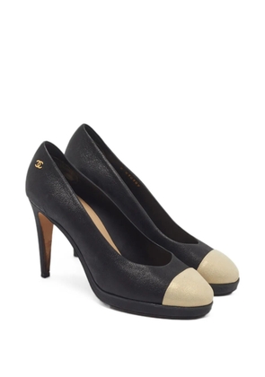 CHANEL Pre-Owned CC round-toe pumps - Black