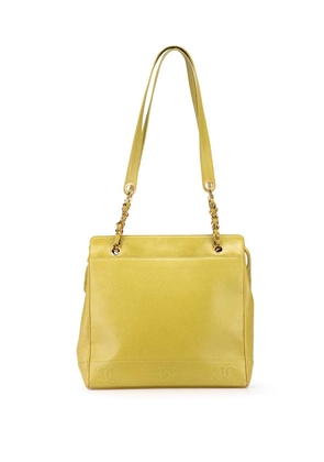 CHANEL Pre-Owned 1996-1997 Triple CC Caviar shoulder bag - Green