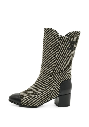 CHANEL Pre-Owned CC tweed mid-calf boots - Black
