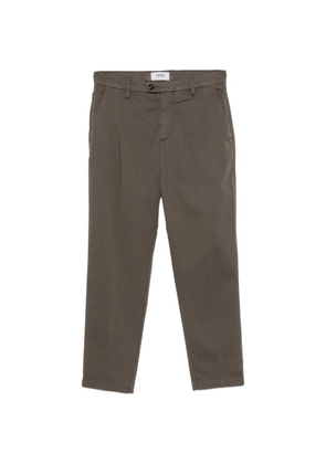 VELA SHOP button-fastening trousers - Brown