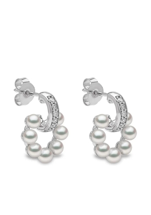 Yoko London 18kt white gold Eclipse Akoya pearl and diamond hoop earrings - Silver