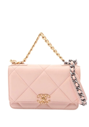 CHANEL Pre-Owned 2021-2026 Quilted Lambskin 19 Wallet on Chain satchel - Pink