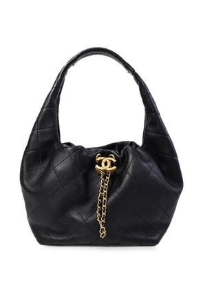 CHANEL Pre-Owned diamond-quilting CC-logo shoulder bag - Black