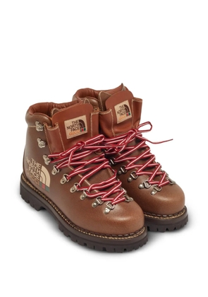 Gucci Pre-Owned x The North Face hiking boots - Brown