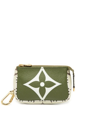 Louis Vuitton Pre-Owned 2019 Monogram Giant Micro Pochette Accessoires pouch - Green