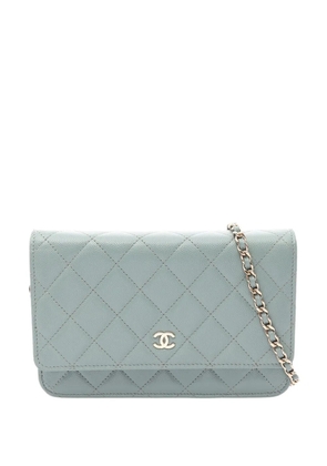 CHANEL Pre-Owned 2021-2026 CC Quilted Caviar Wallet on Chain crossbody bag - Green