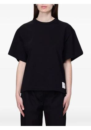 MeimeiJ logo-patch T-shirt - Black