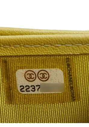 CHANEL Pre-Owned Boy quilted wallet - Green