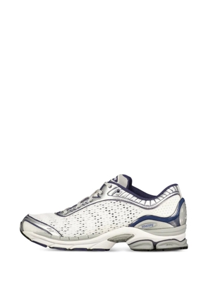 Saucony ProGrid Paramount sneakers - White