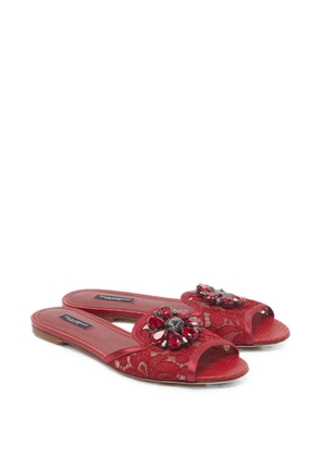Dolce & Gabbana Pre-Owned Bianca crystal-embellished sandals - Red
