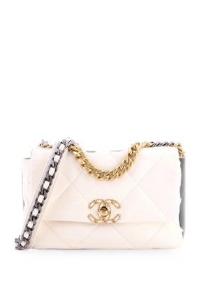 CHANEL Pre-Owned 19 Flap Bag Quilted Leather Medium crossbody bag - White