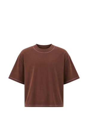 estudio niksen hand-embroidered cropped T-shirt - Brown