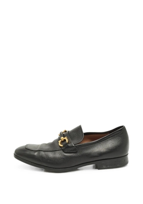 Ferragamo Pre-Owned Gancini leather loafers - Black