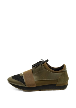 Balenciaga Pre-Owned Balenciaga Race Runner Size 43 Green/Black calf leather and Suede Lace Up Sneakers